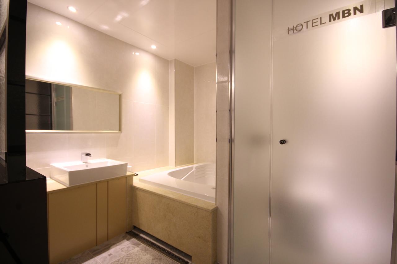 Mbn Hotel Changwon Eksteriør billede