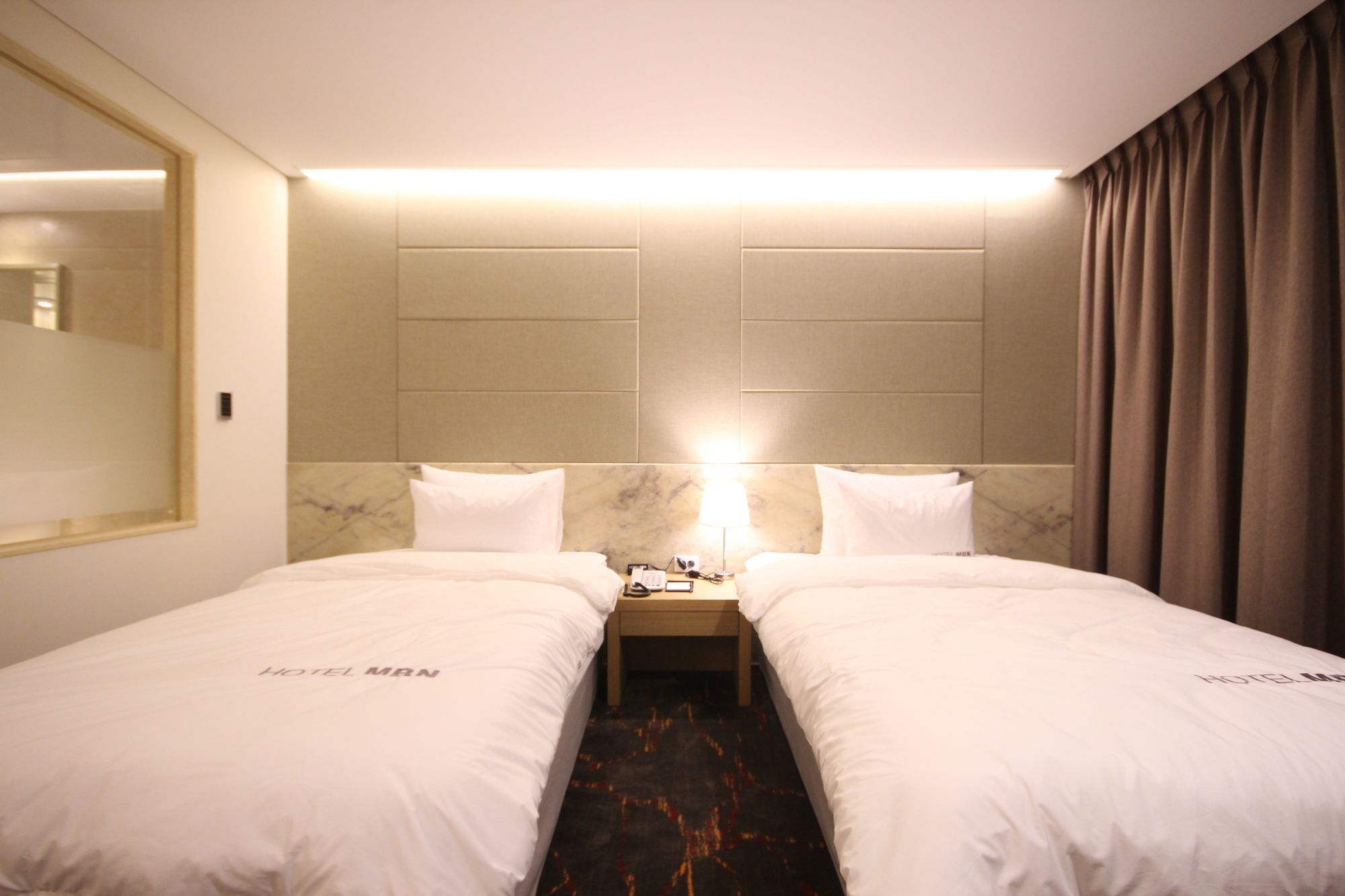 Mbn Hotel Changwon Eksteriør billede